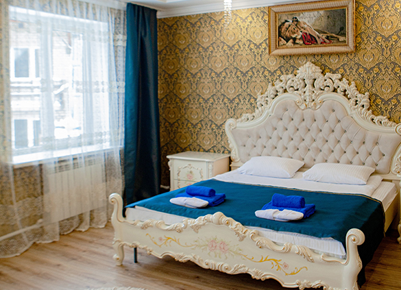 ВЕРСАЛЬ - отель на горнолыжном курорте Домбай. Официальный сайт Версаль.